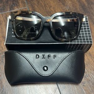 Diff Sunglasses Bella Tortoise